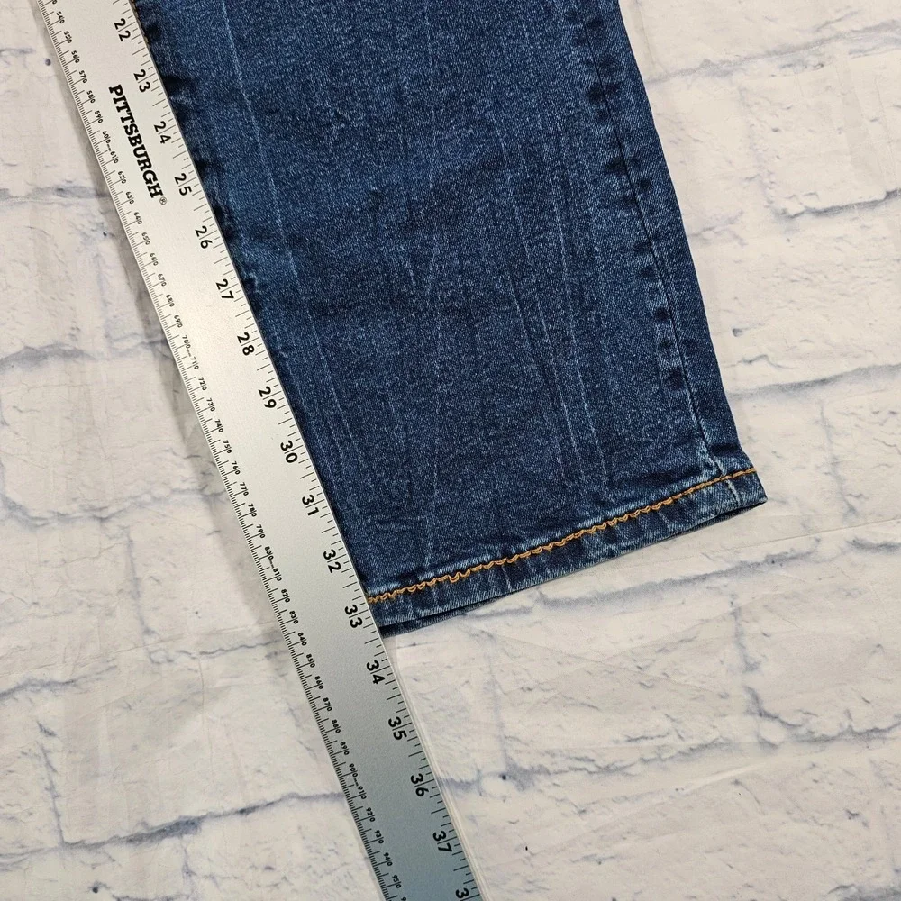 True Religion Geno Big T Flap Relaxed Slim Jeans MENS 40X33 Indigo Blue 106709
